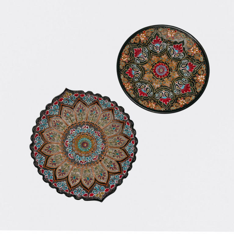 Unique handmade decorative plate from Uzbekistan, 32 cm, drip technique